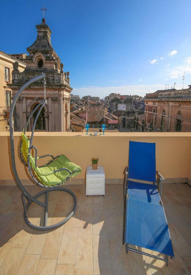 Sicily Wonderful Villa Bellini คาตาเนีย ภายนอก รูปภาพ